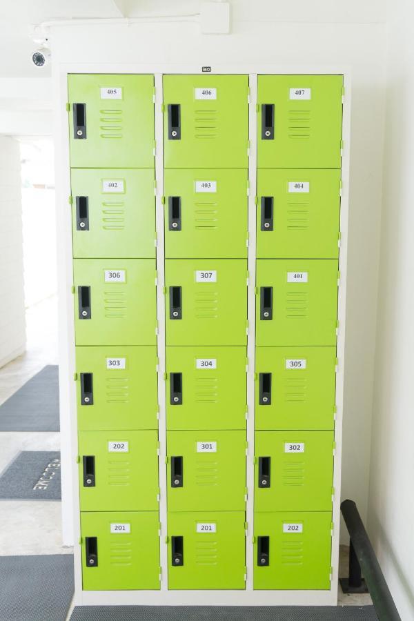Baan Ploy In (Adults Only) Hostel เชียงใหม่ ภายนอก รูปภาพ